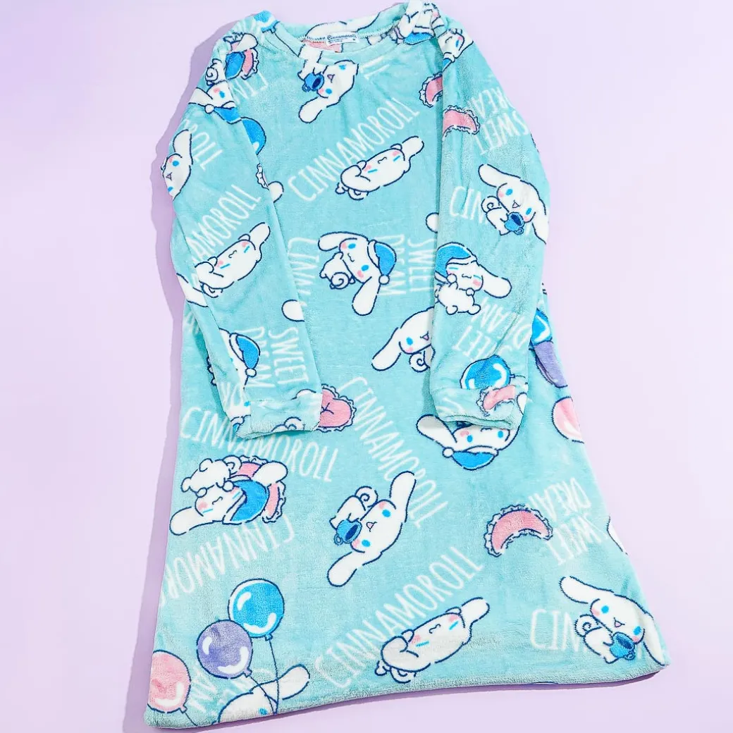 Cinnamoroll Fleece Nightgown - Medium