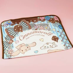 Cinnamoroll Flowery Fluffy Blanket