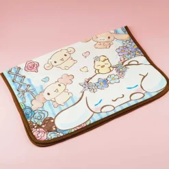 Cinnamoroll Flowery Fluffy Blanket