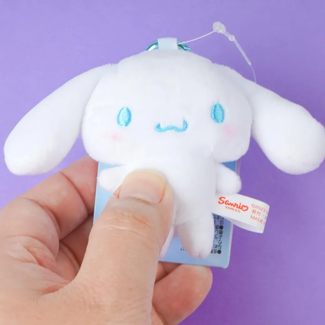 Cinnamoroll Plushie Charm With Heart Carabiner - Mini