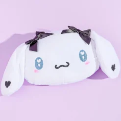 Cinnamoroll Ururu Heart Plushie Pass Case