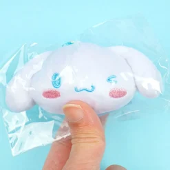 Cinnamoroll Wink Cheek To Cheek Magnet Plushie Charm