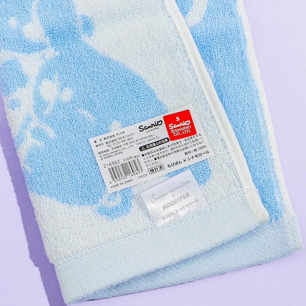 Cinnamoroll x Mochi Mochi Panda Mini Towel