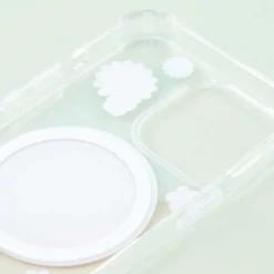 Hello Kitty Kimono Magsafe Protective Case for iPhone 13