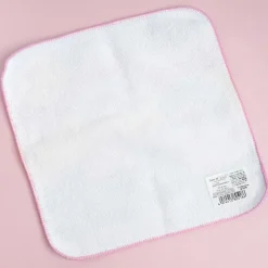 Jinbesan To Umiusagi Hand Towel