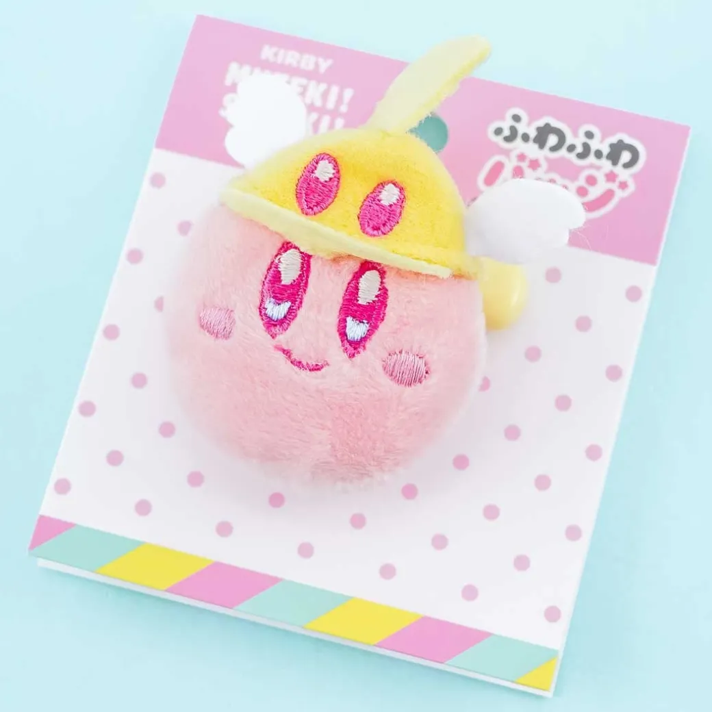 Kirby Muteki! Suteki! Closet Plushie Pin
