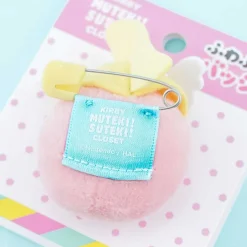 Kirby Muteki! Suteki! Closet Plushie Pin