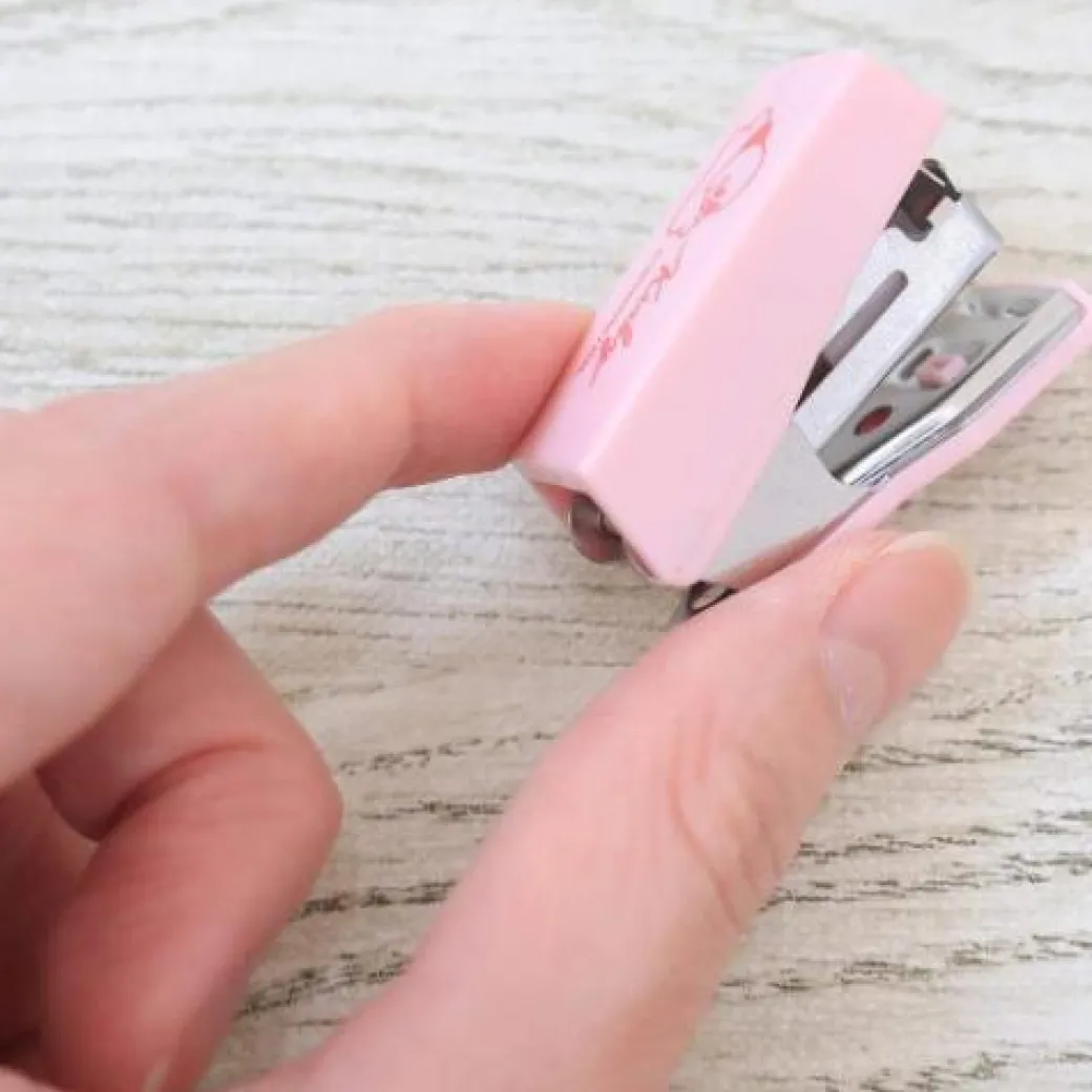 Kirby Of The Stars Compact Stapler