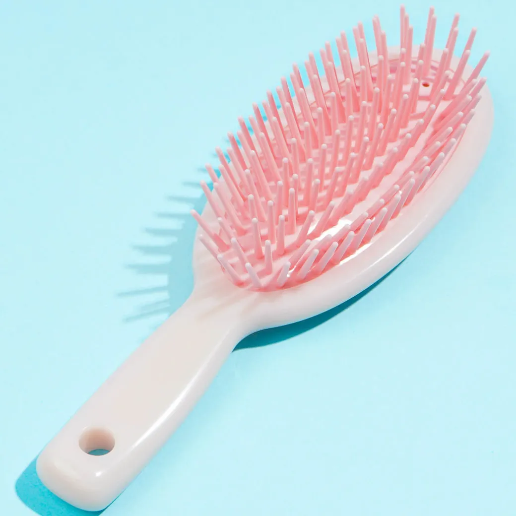 Kirby's Dream Land Camellia Oil Hair Brush
