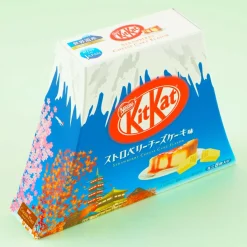 Kit Kat Chocolates - Mount Fuji Strawberry Cheesecake