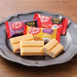 Kit Kat Halloween Chocolates - Apple Pie
