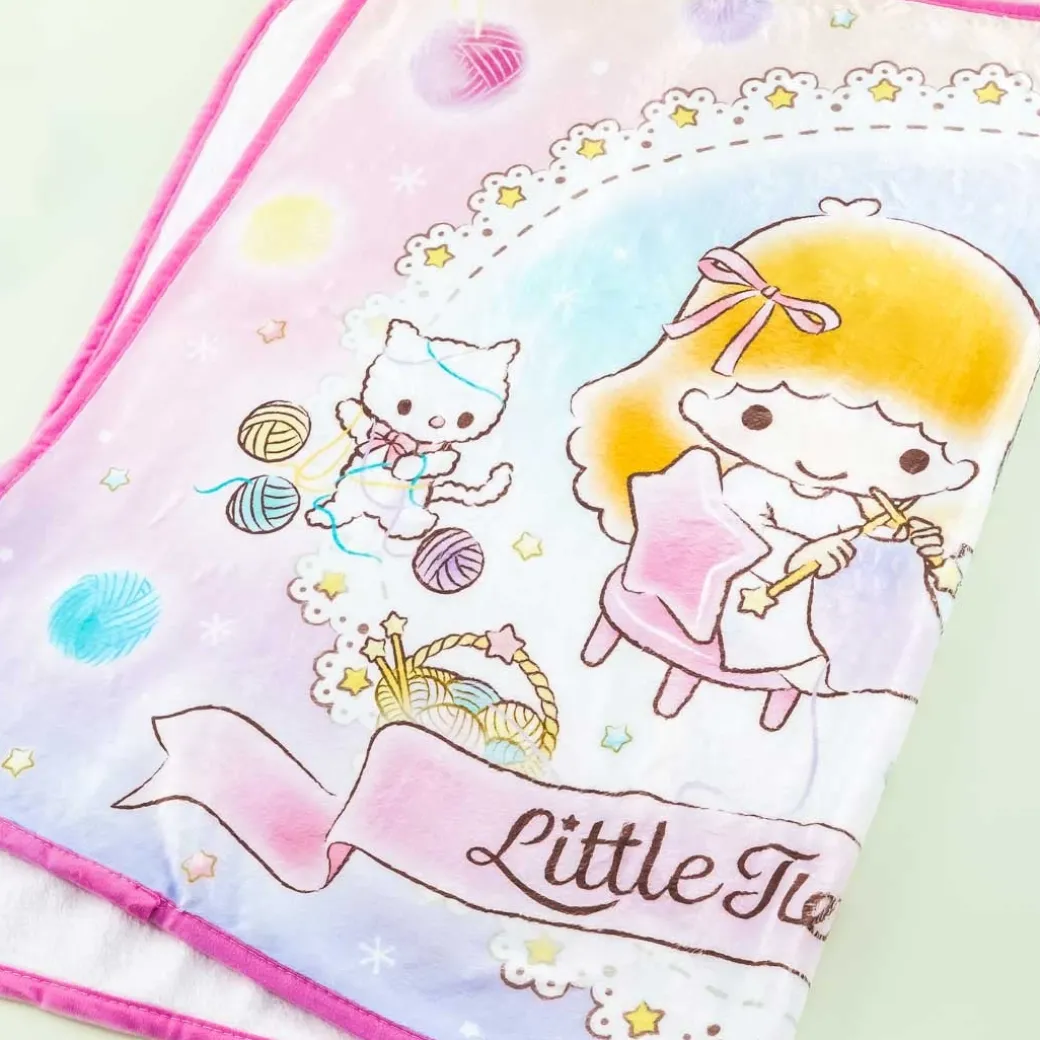 Little Twin Stars Knitting Time Flannel Blanket