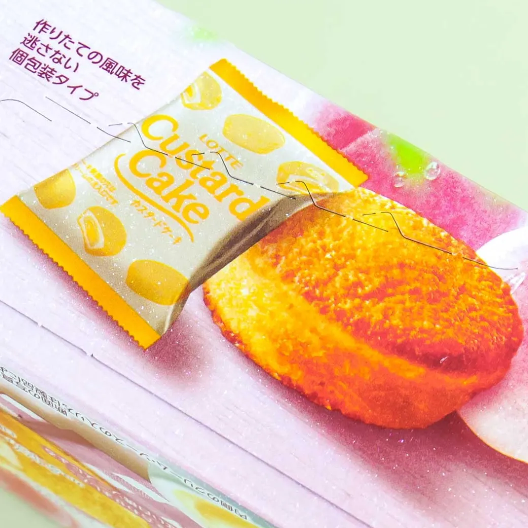 Lotte Custard Cake - White Peach
