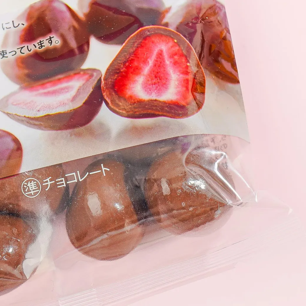 MUJI Chocolate Coated Strawberry