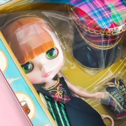 Neo Blythe Plaid Parade Doll