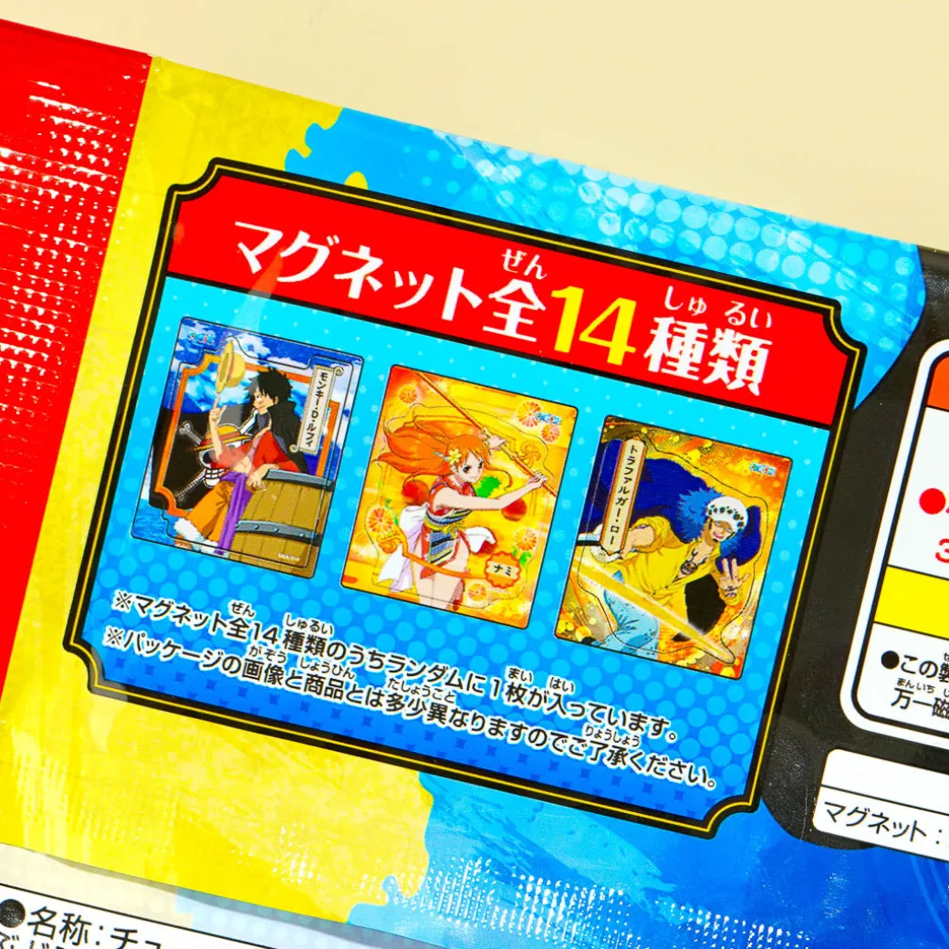 One Piece Magnet Collectible & Gum