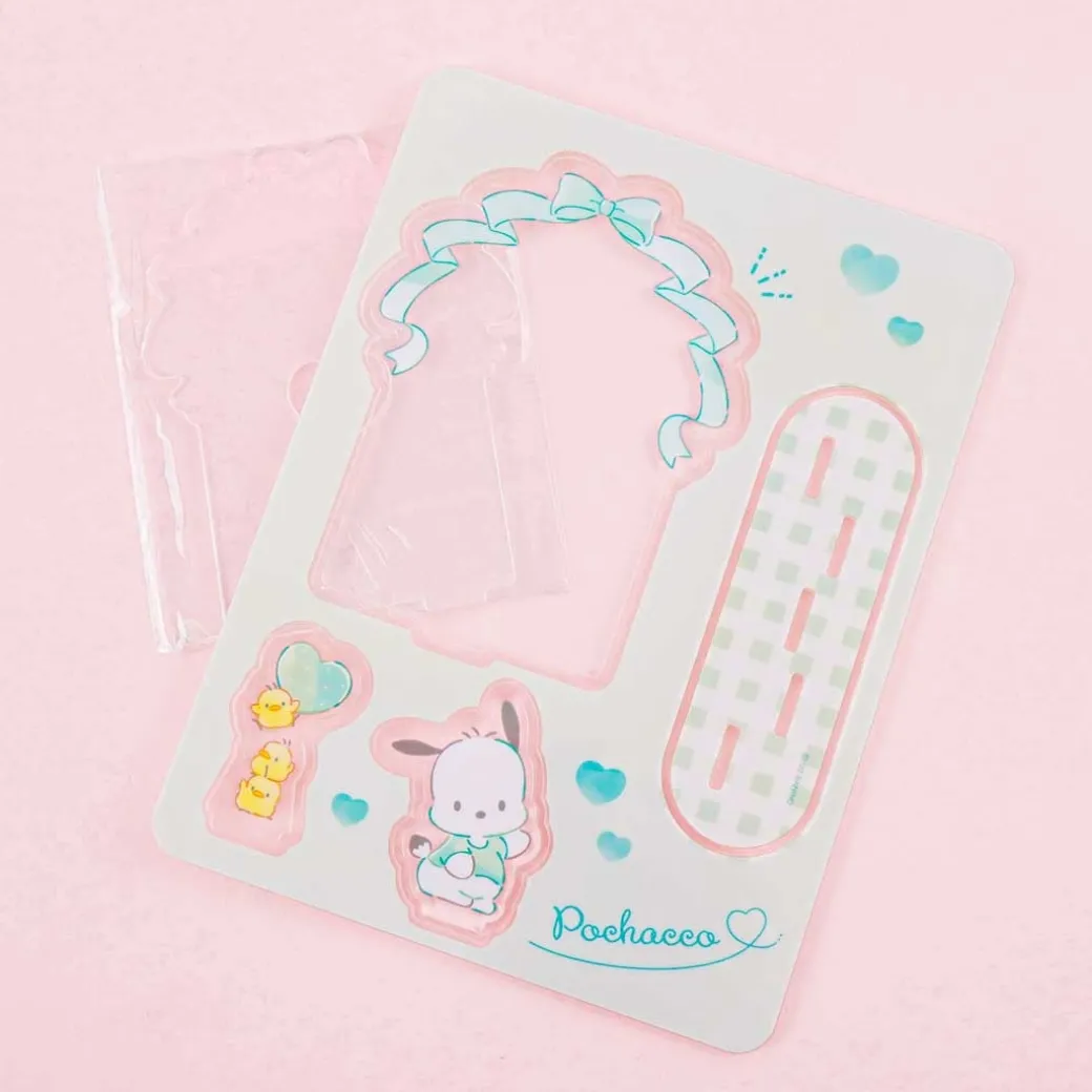 Pochacco & The Pi-chans Acrylic Photo Stand