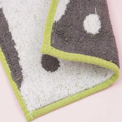 Pochacco Face Hand Towel