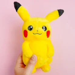 Pokemon Get Plushie - Pikachu / Medium