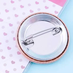 Sanrio Characters Retro Cute Badge - Pompompurin